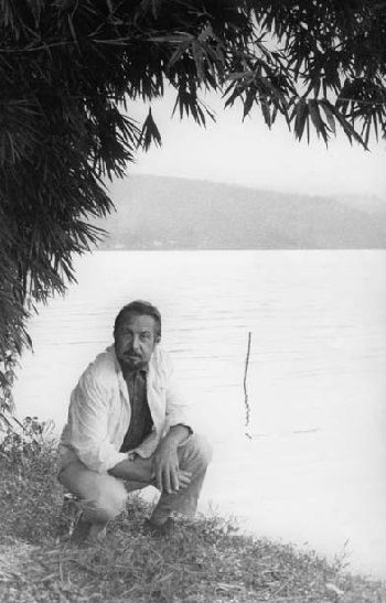 Robert Arnaut au bord du Lac Kivu au Zaïre (1971)