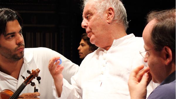Entretien avec Daniel Barenboim et le West-Eastern Divan Orchestra