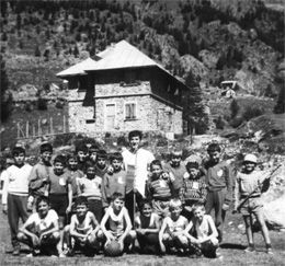 Colonie de vacances, 1965