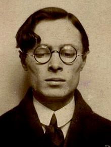 Portrait d'identité de Georges Devereux vers 1932