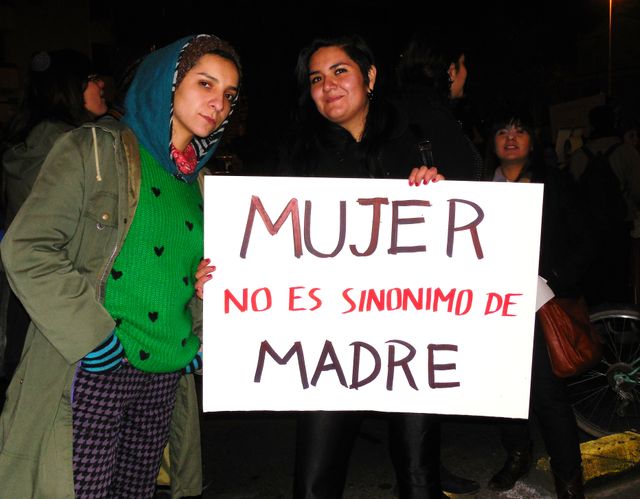 Femme n'est pas synonyme de mère". Manifestation pour l'avortement, 25 juillet dernier, Santiago