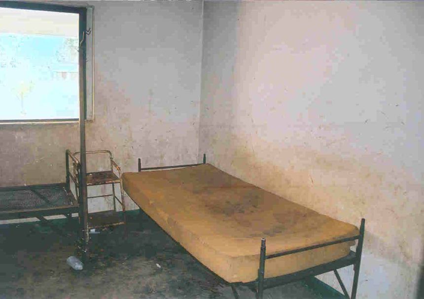 Hopital de base, chambre Etoumbi