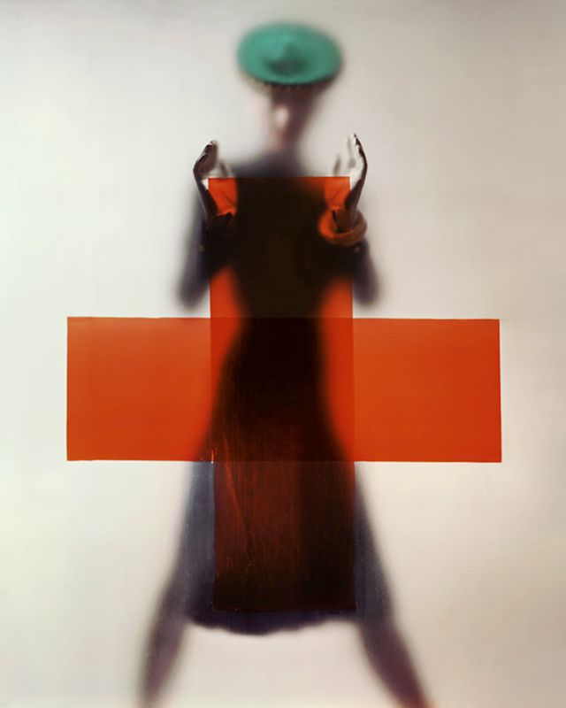 Variante de la photographie de couverture de Vogue US, « Do your part for the Red Cross (Soutenez la Croix-Rouge),