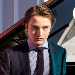 Daniil Trifonov (Droits : Dario Acosta / DG)