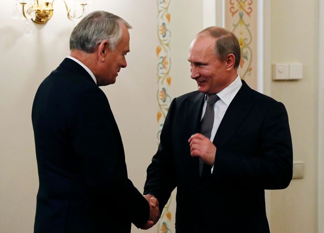 Ayrault en Russie