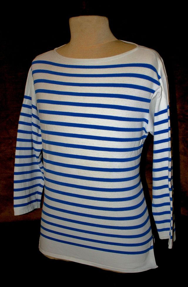 Marinière de la Marine nationale française