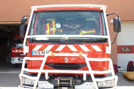 Un camion de pompiers