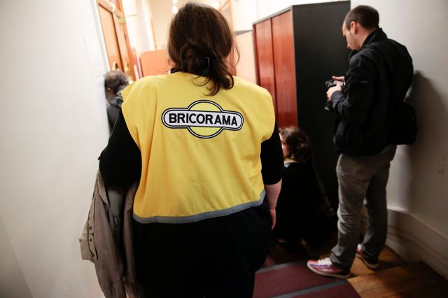 Des salariés de Bricorama