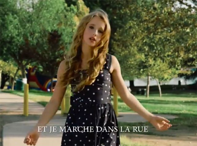 Alison Gold a un parolier de talent
