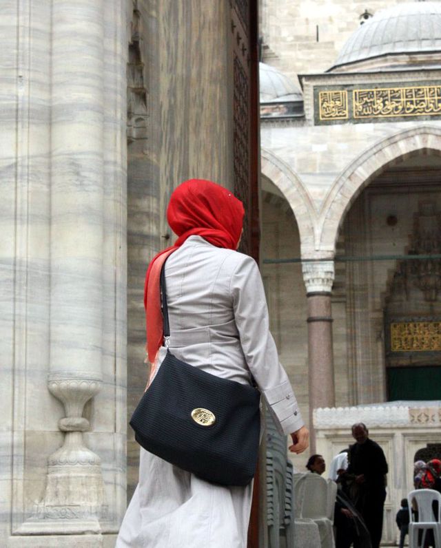 Femme à Istamboul