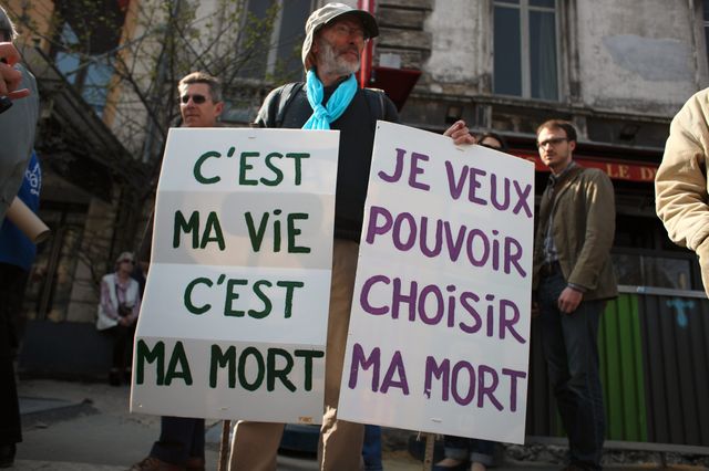 Manifestants pour l'euthanasie
