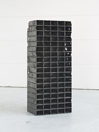 Mona Hatoum Bourj II, 2011 Série : « Bunker » Tuyaux en acier doux