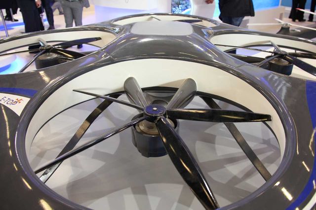 Un drone électrique présenté à Milipol 2013
