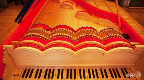 Un pianiste polonais a fabriqué la « viola organista » de Léonard de Vinci