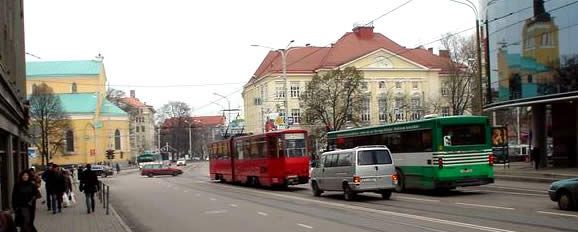 Tallinn Centre-ville, un trolley-bus.