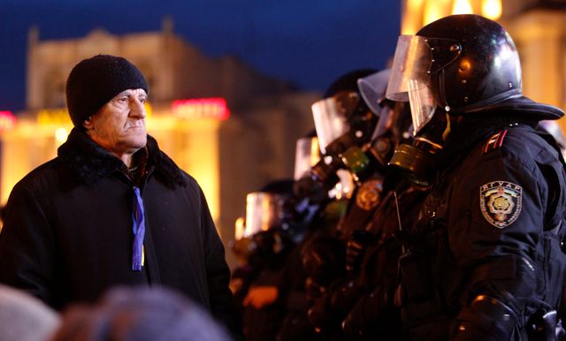 L'opposition appelle à une grève générale en Ukraine