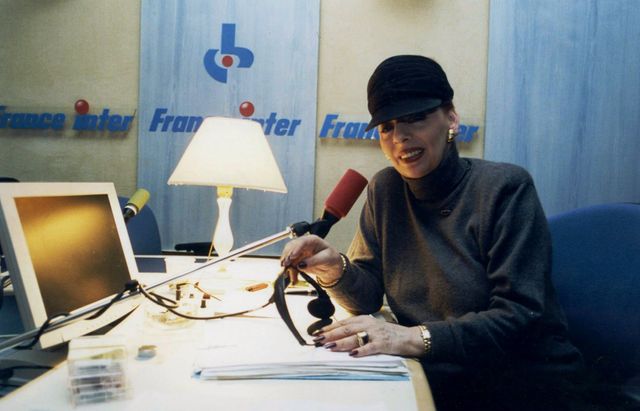 Macha Béranger au micro de France Inter en 2001
