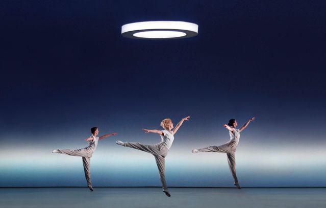 Einstein on The beach - Production Robert Wilson/Philip Glass collaboration