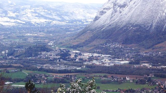 Montmélian depuis la crête du Montraillant