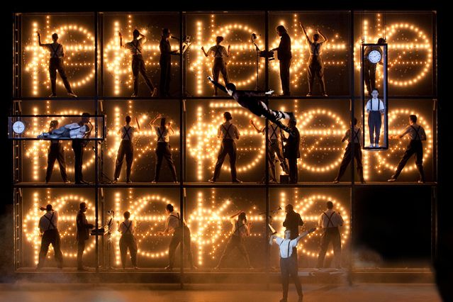 Einstein on The beach - Production Robert Wilson/Philip Glass collaboration
