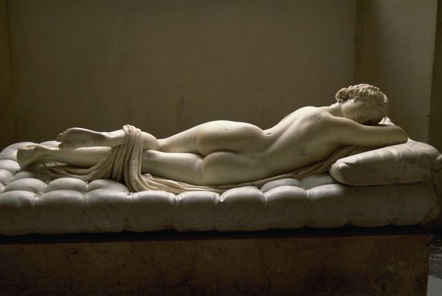 Hermaphrodite dormant au Louvre