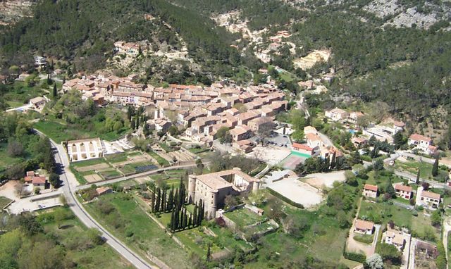 Vins-sur-Caramy (Var) - Vue d'avion