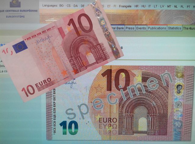 Ancien et nouveau billets de 10 euros