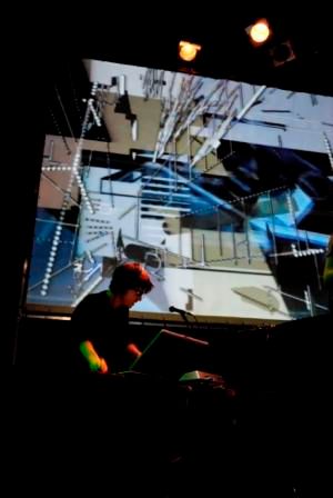 Une araignée au plafond: Laurent Bettoni/Stéphane Bissières (4/7)