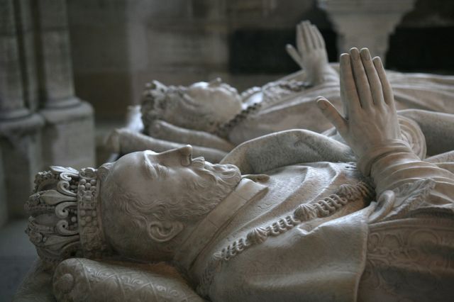 Gisant de Henri II et Catherine de Médicis dans la basilique Saint-Denis - 1583