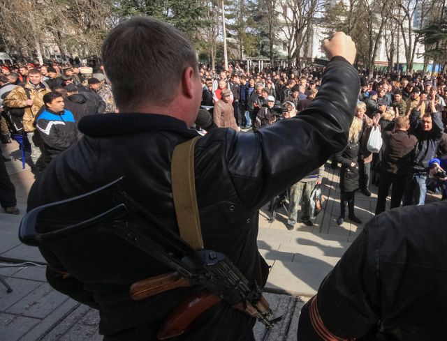 A Simféropol, dasn la péninsule de Crimée, manifestation de partisans de Ianoukovitch