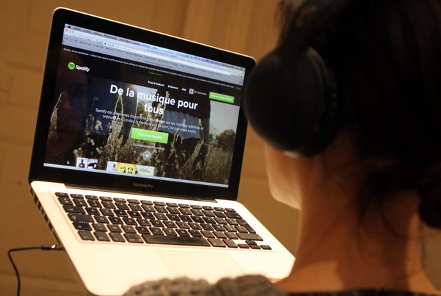 70% des Français écoutent de la musique en ligne