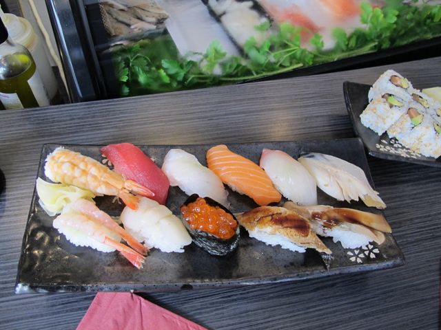 sushi present 2