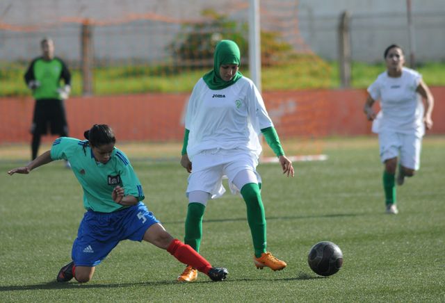Foot : le port du voile autorisé