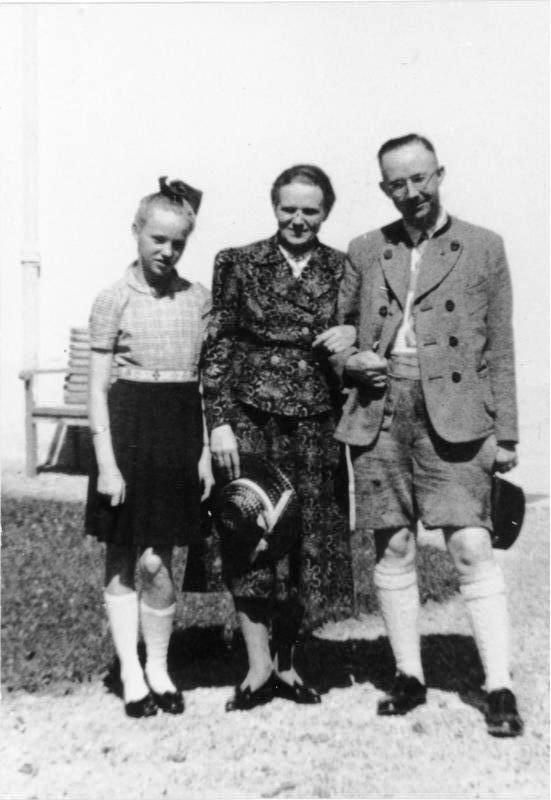 Heinrich Himmler avec sa femme Margarete et sa fille Gudrun