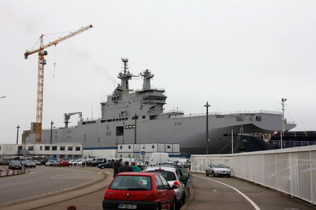 Le "Vladivostok", commandé par la Russie aux chantiers STX de Saint-Nazaire