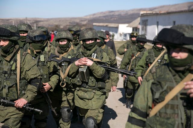 Les troupes russes en Crimée