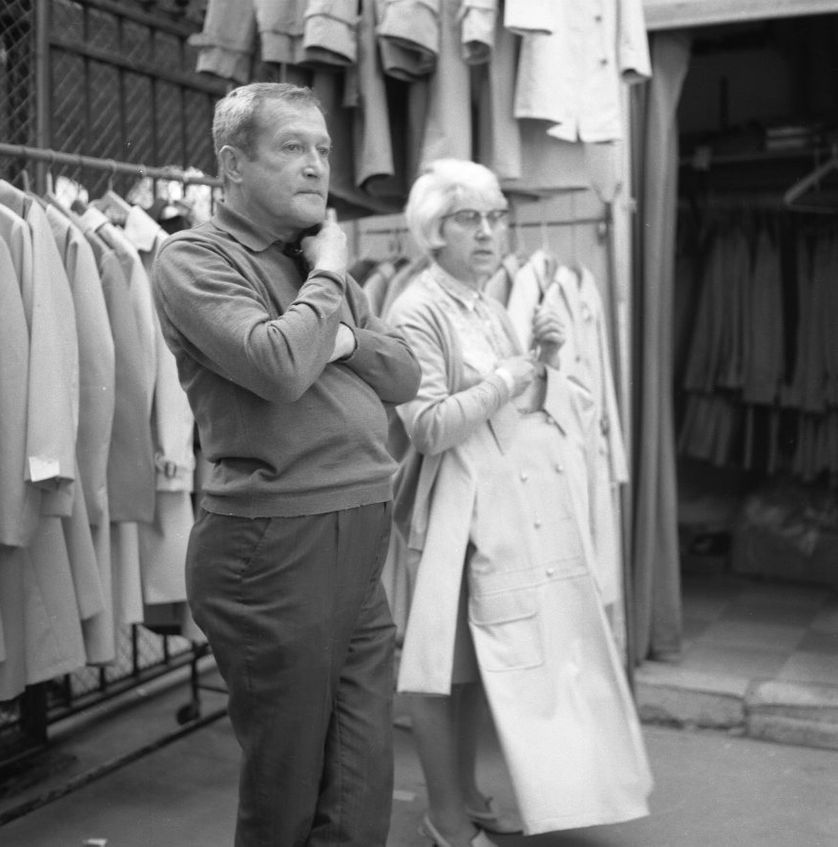 Dora et Georges Kolinka en 1968 au Carreau du Temple