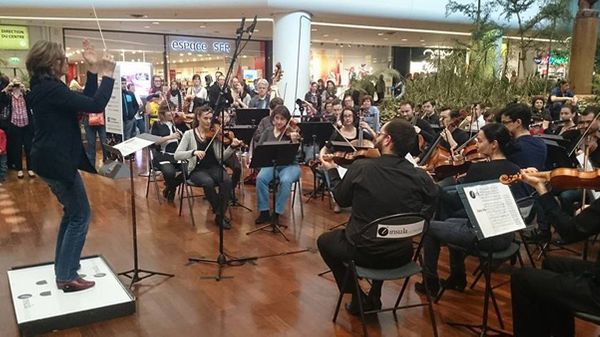 Prenez la baguette avec l'Insula Orchestra !