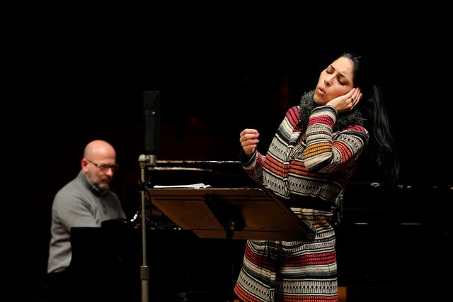 Vivica Genaux, mezzo-soprano