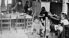 La 1ère Ecole Montessori en 1915 à La Haye