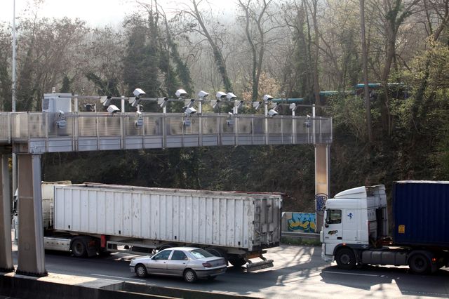 portique Ecotaxe sur l'A15 en Ile de France