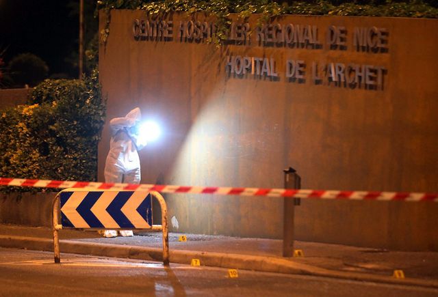 Les enquêteurs, sur le lieu du meurtre