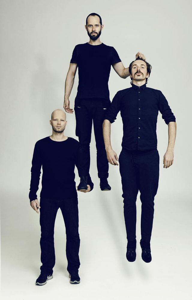 whomadewho