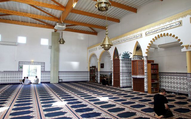 Priere à la Mosquée de la Paillade à Montpellier