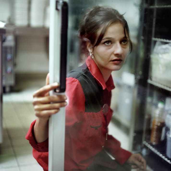 Coprs oubliés série "Serveuses"