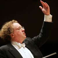 Le chef d'orchestre Stéphane Denève en 2007 (©Tom Finnie)