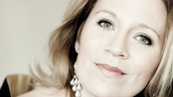 Carolyn Sampson. Photo: Marco Borggreve.