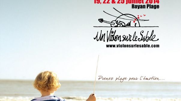 Violon sur le sable