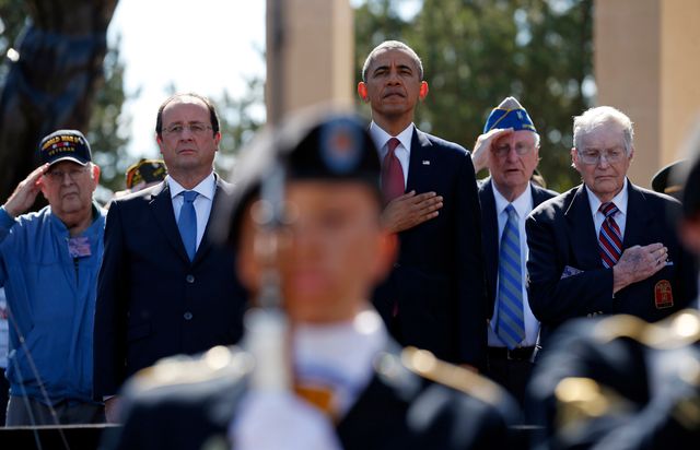 Hollande et Obama au cimetière américain de Colleville-sur-Mer (Calvados)