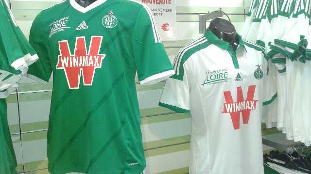 Les nouveaux maillots domicile et extérieur